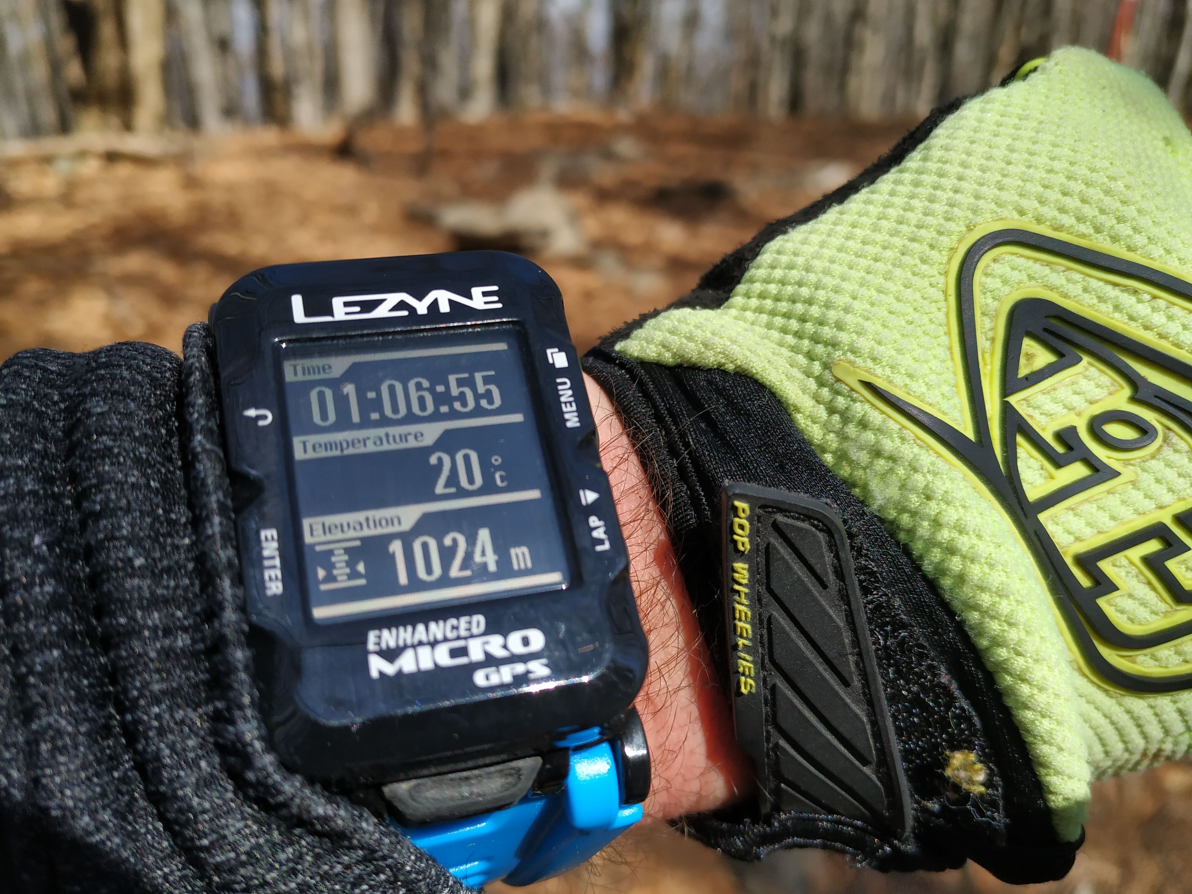 Ordinateur De Vélo GPS Lezyne Micro C – Occasion En Bon état – Fonctions Speedo, Chrono, ANT+